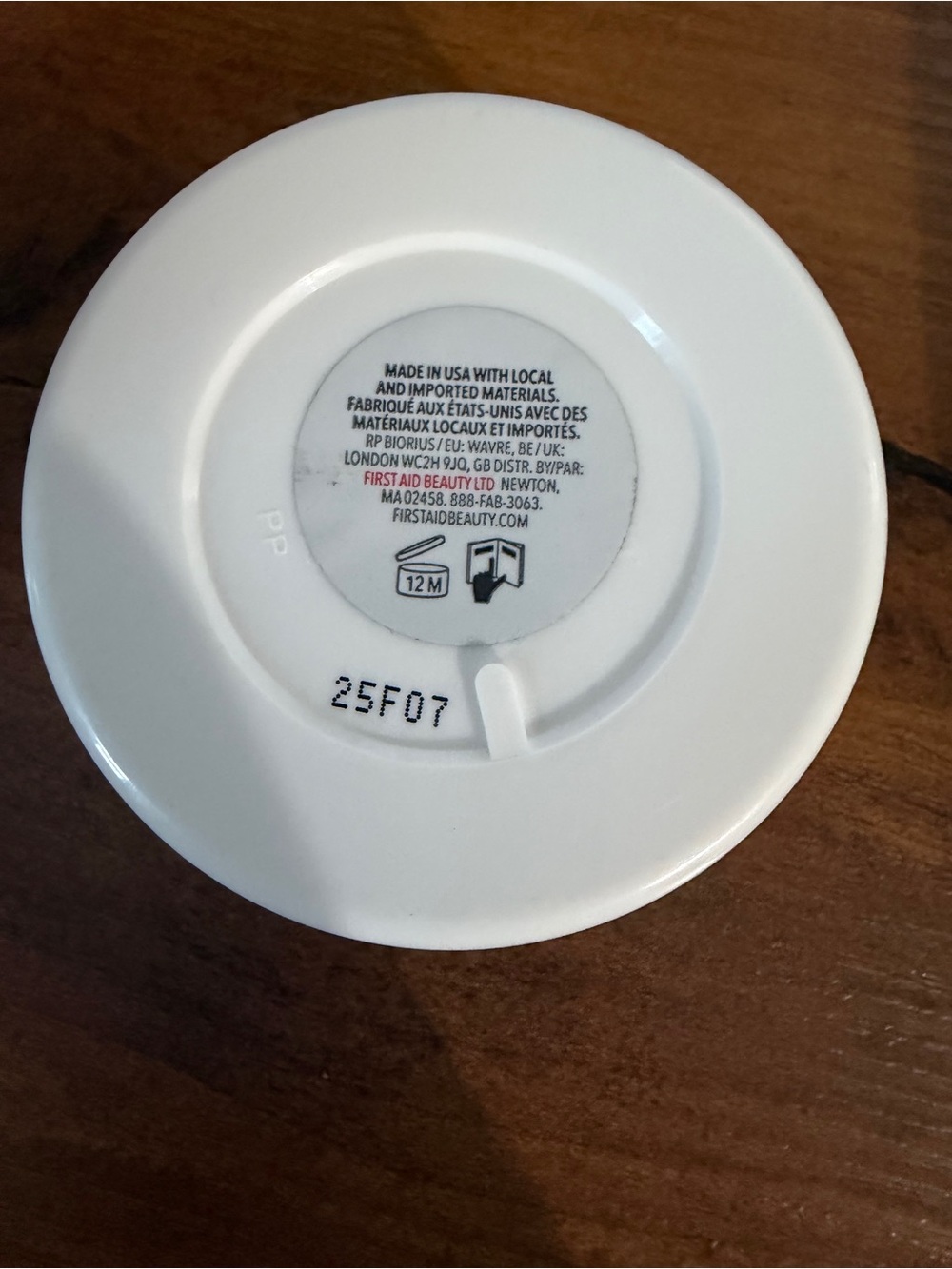 First Aid Beauty Facial Radiance Pads, 28 Count, Brand New and Sealed! - Picture 5 of 6